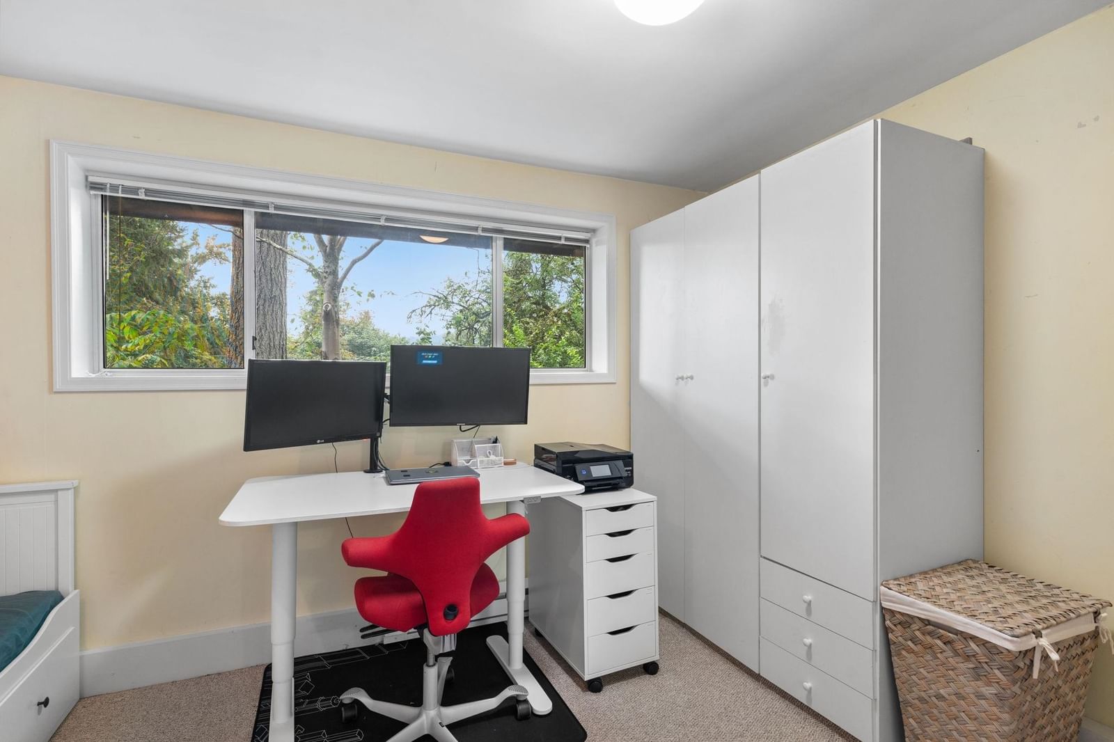 Listing Image 22