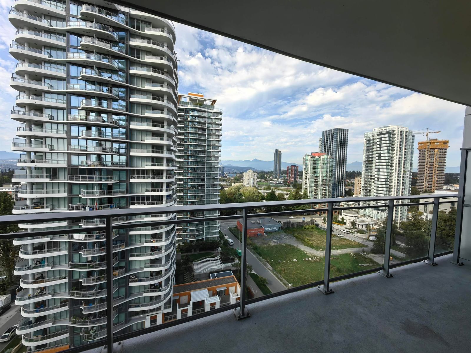 Listing Image 21