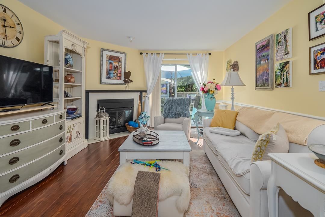 Listing Image 12