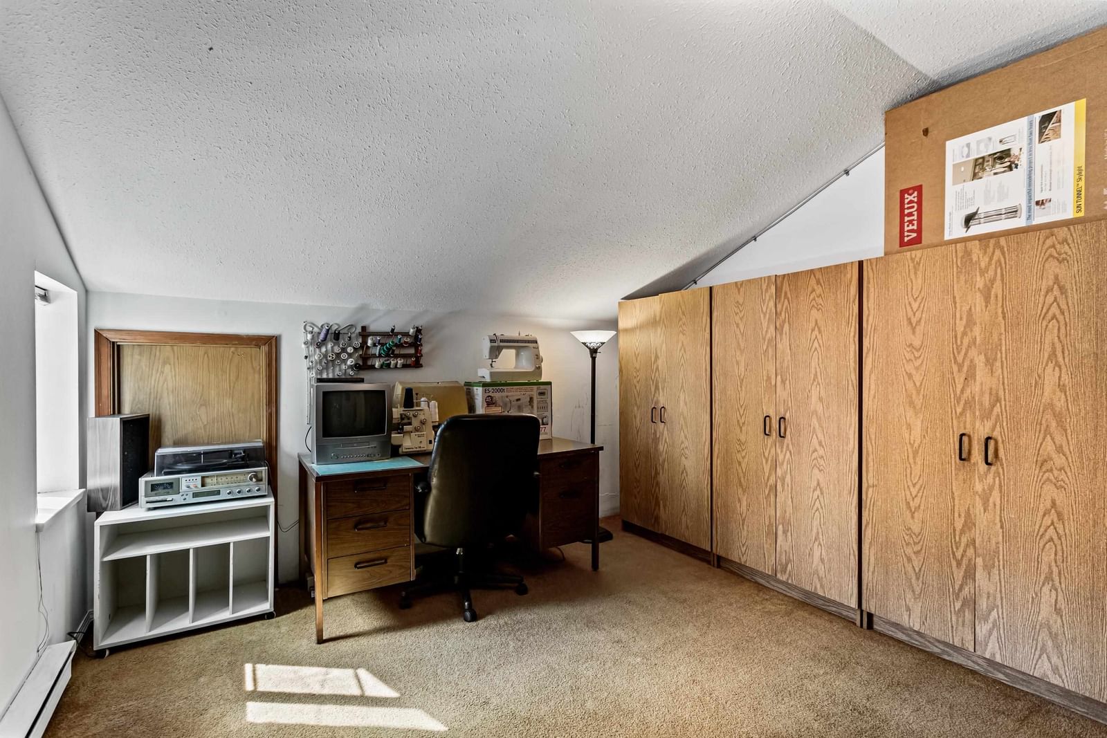 Listing Image 20