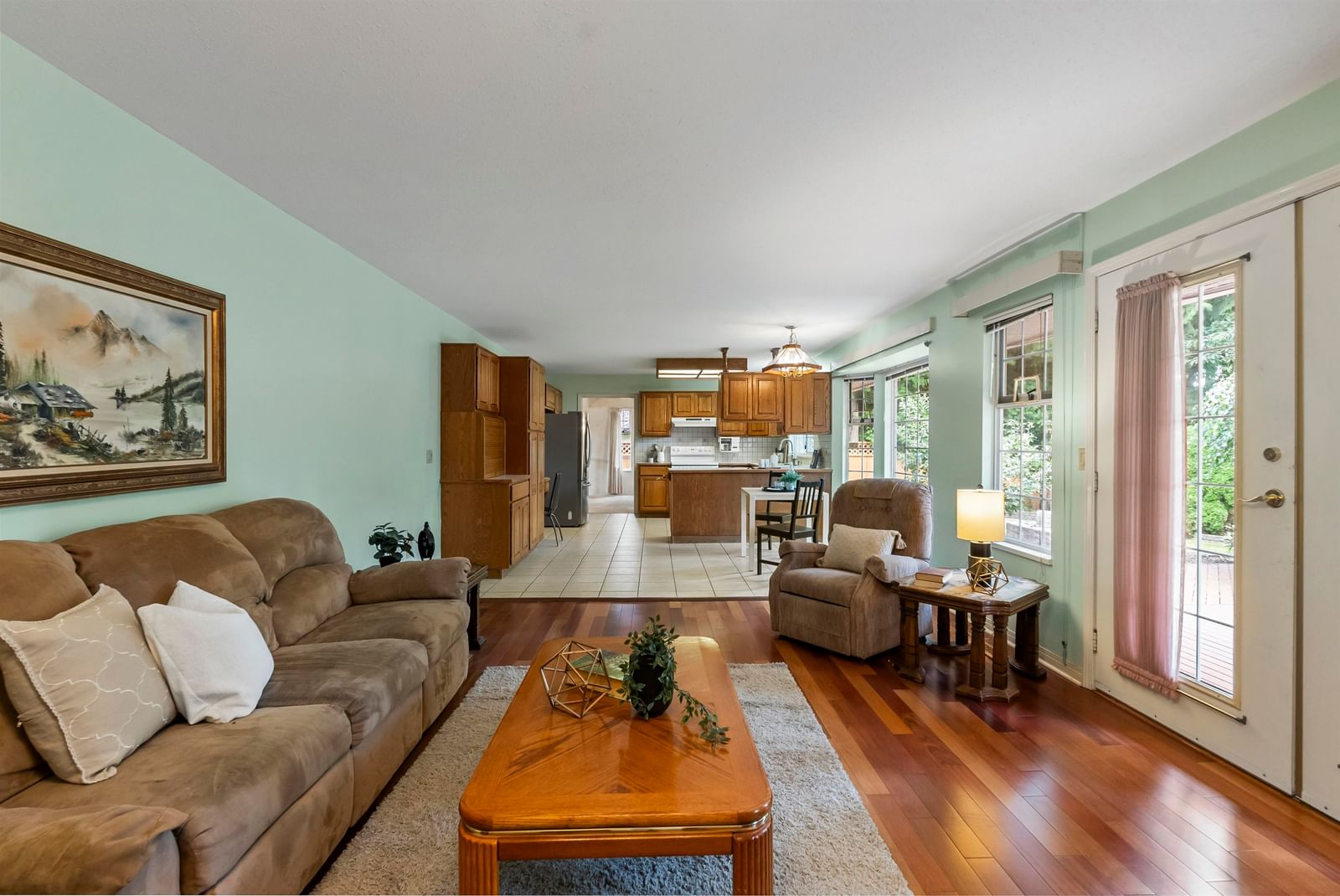 Listing Image 15