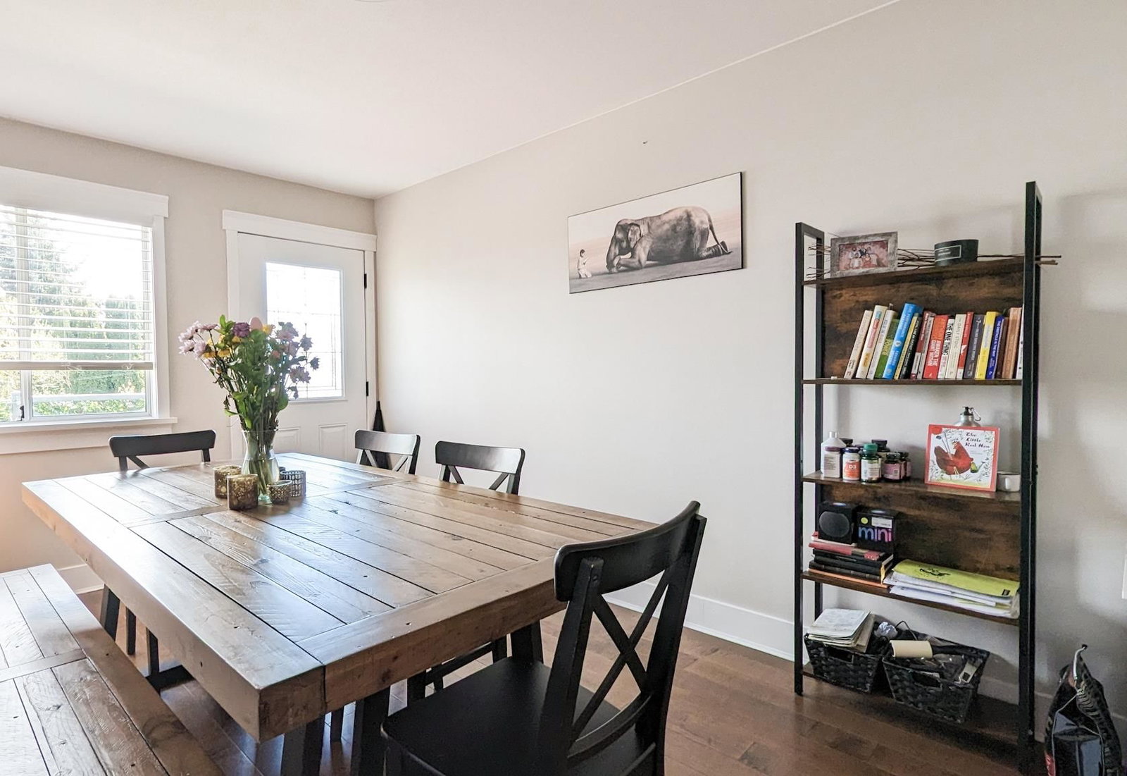 Listing Image 10