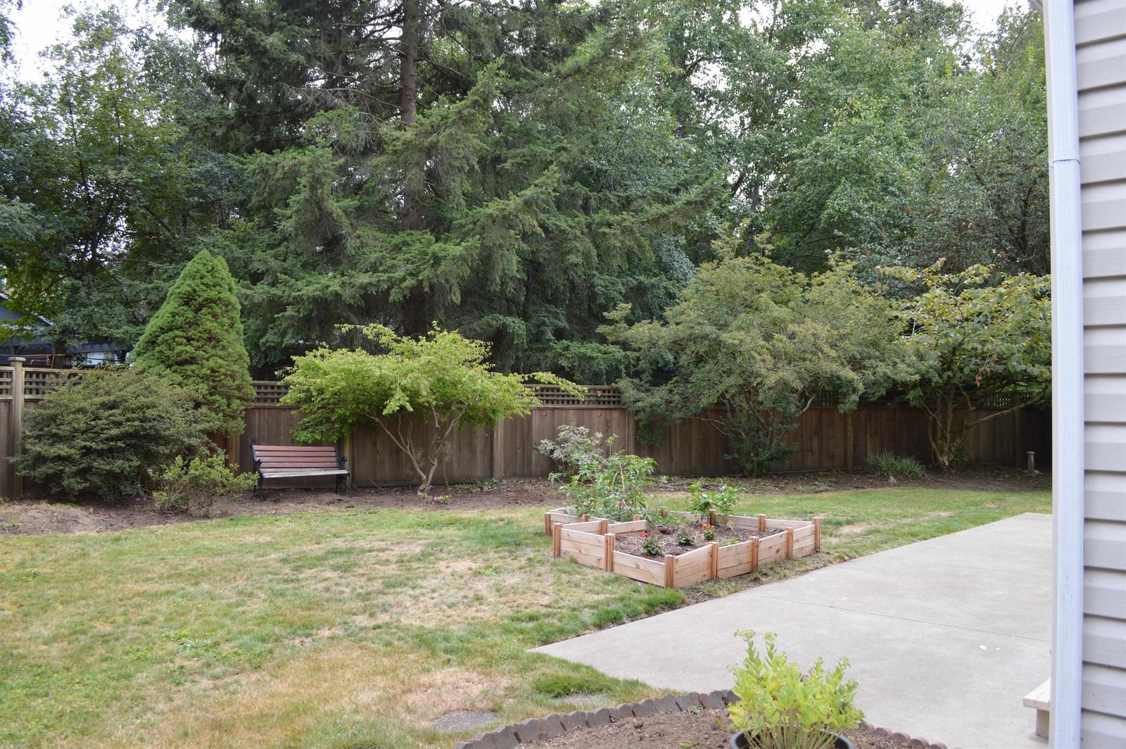 Listing Image 24