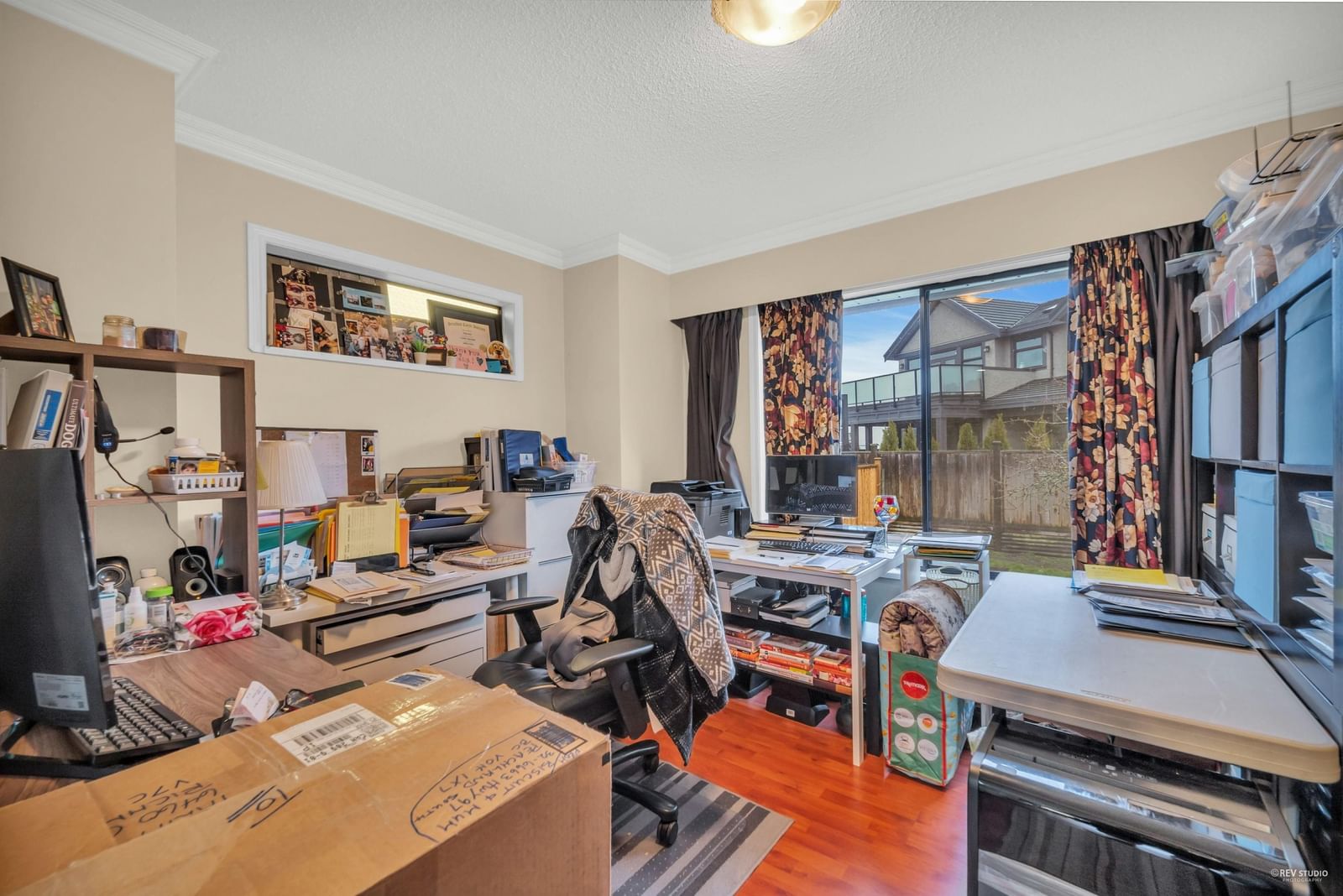 Listing Image 8
