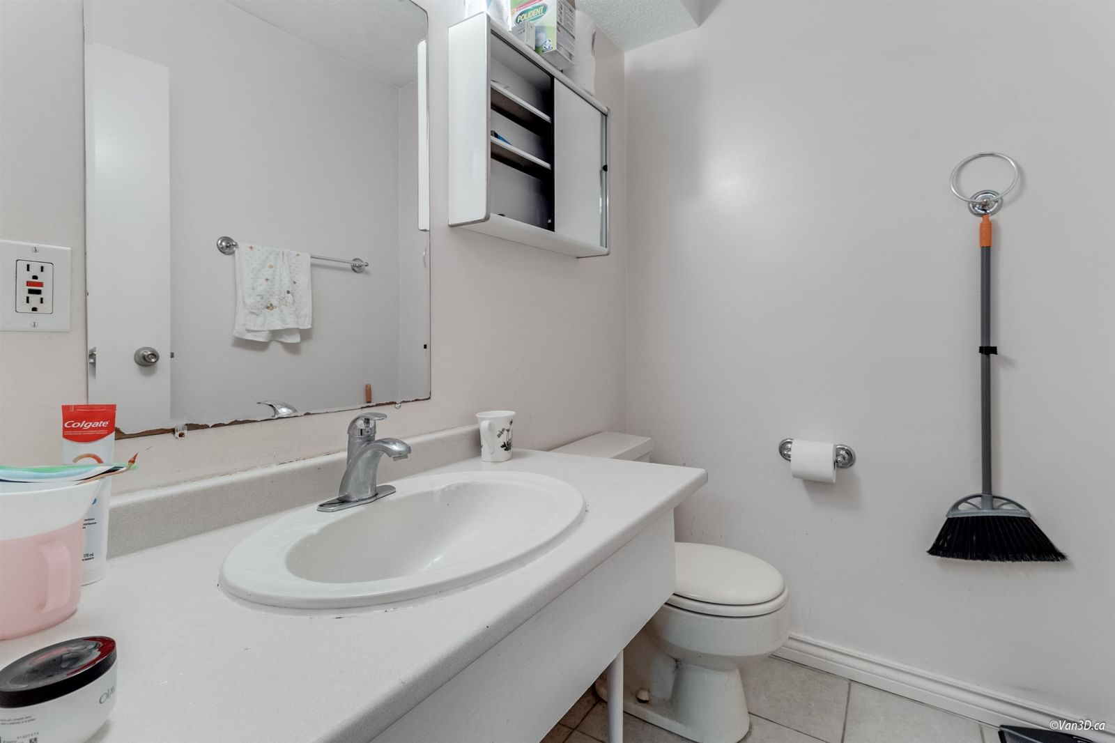 Listing Image 16