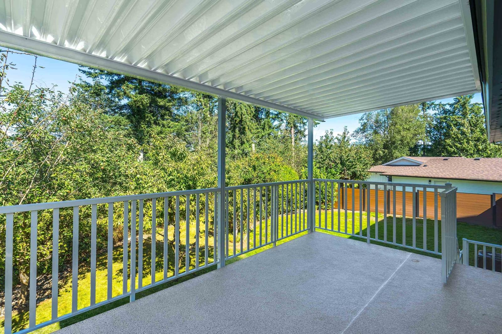 Listing Image 23