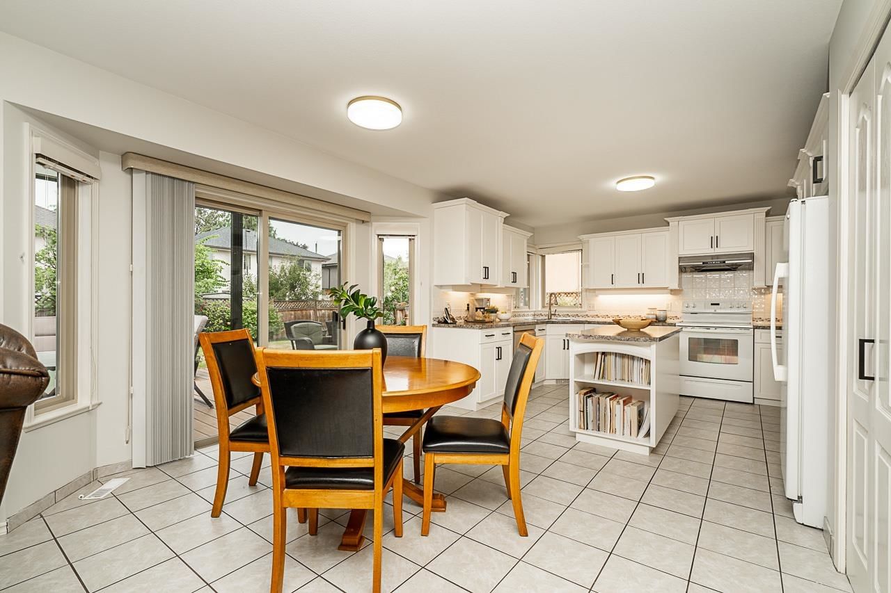 Listing Image 13