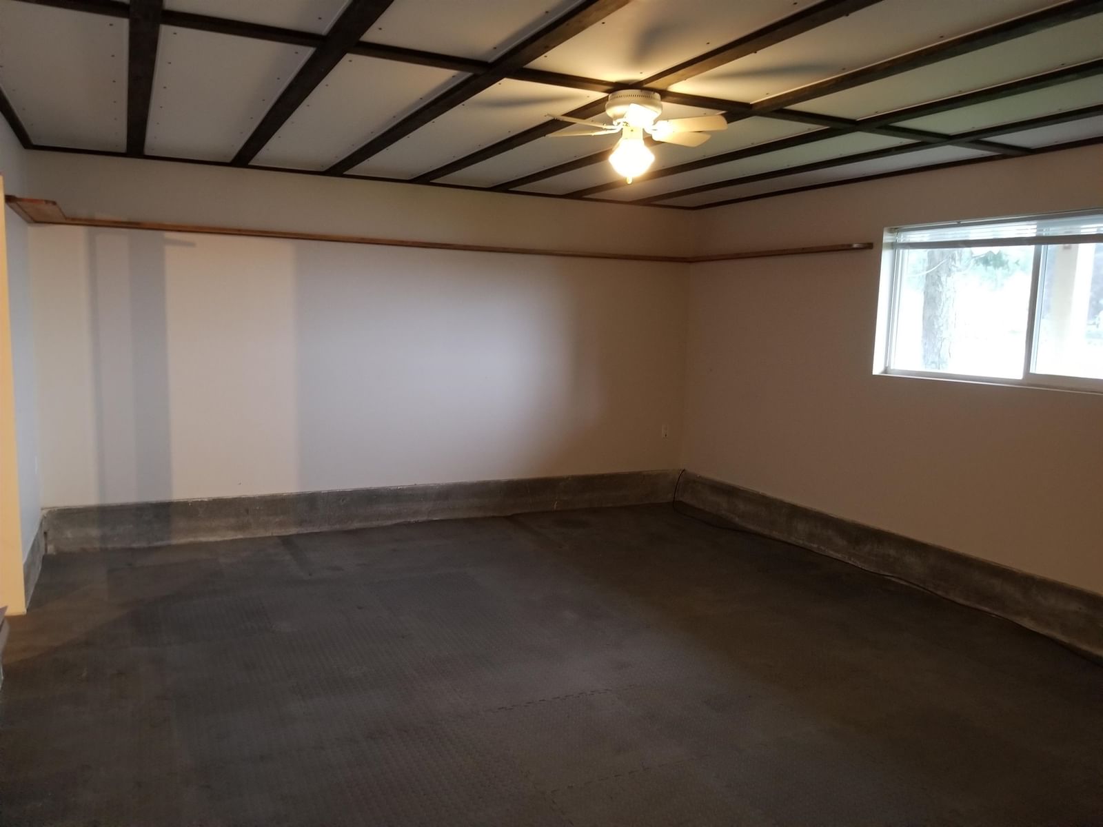 Listing Image 37