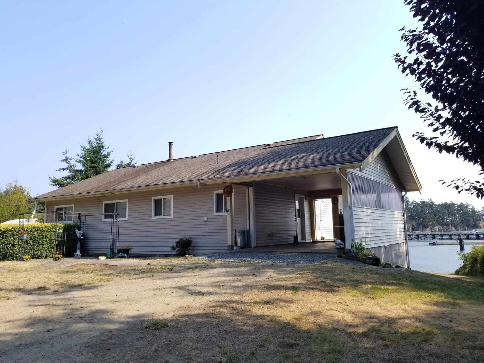 Listing Image 6