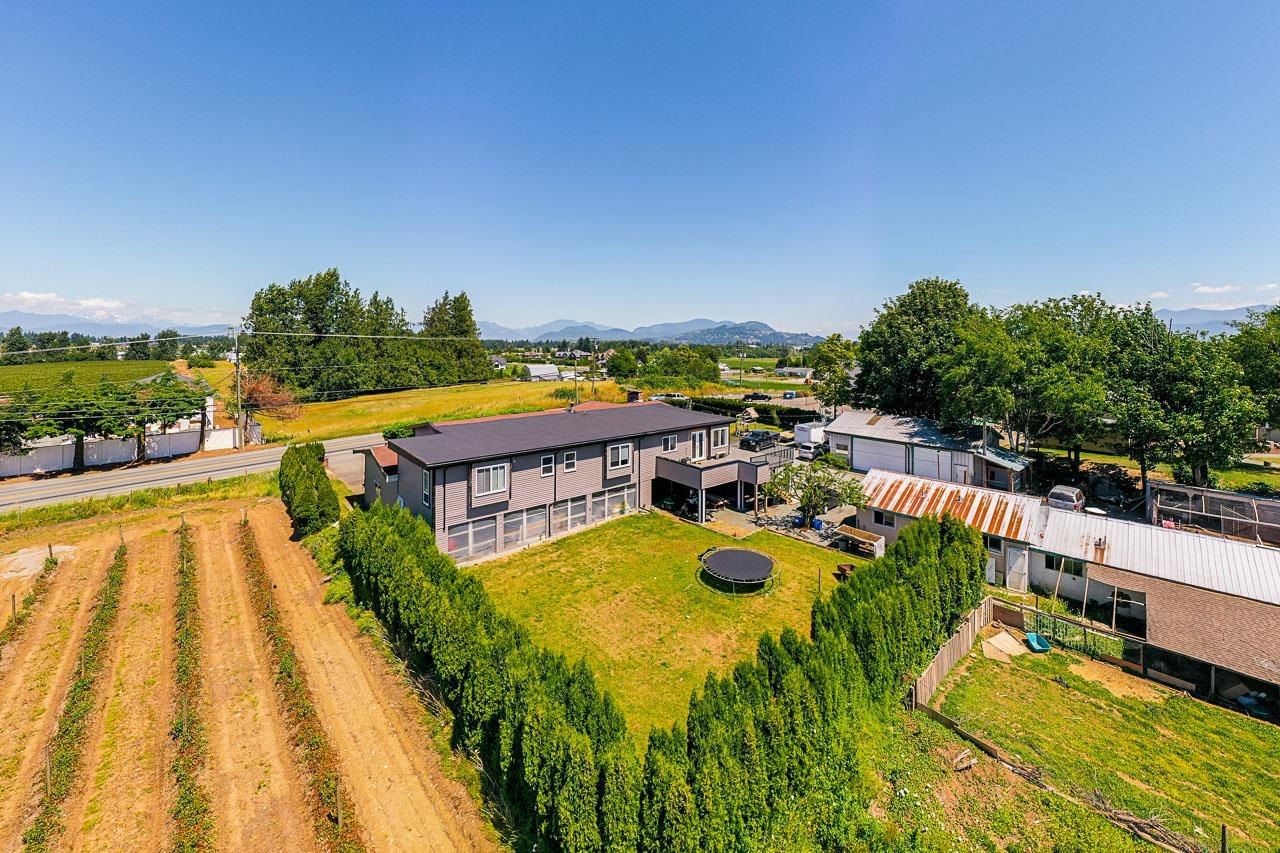 Listing Image 12