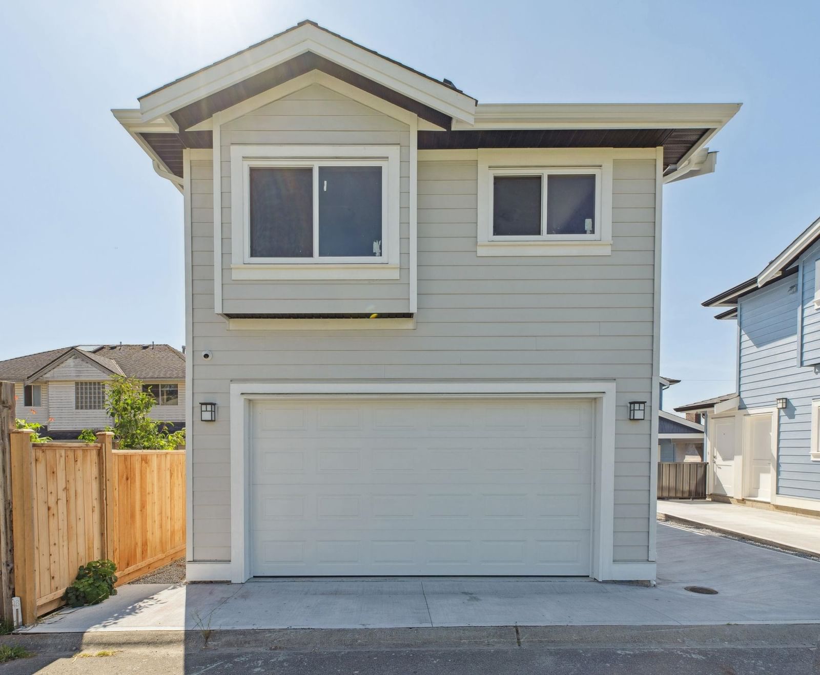 Listing Image 6