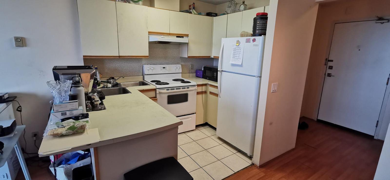 Listing Image 9