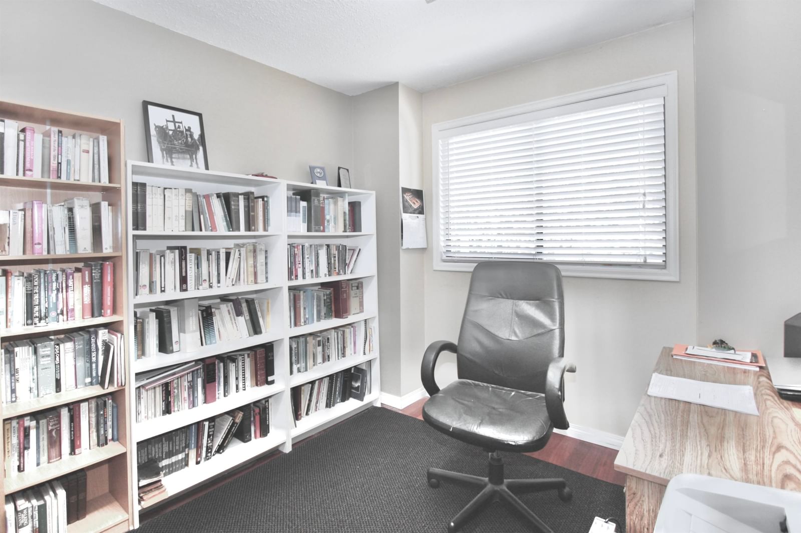 Listing Image 14