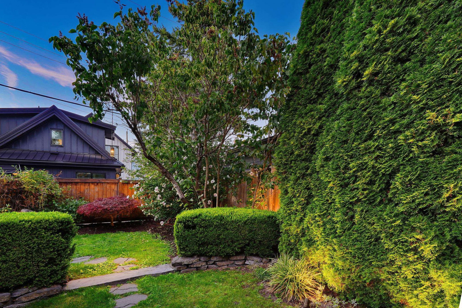 Listing Image 37