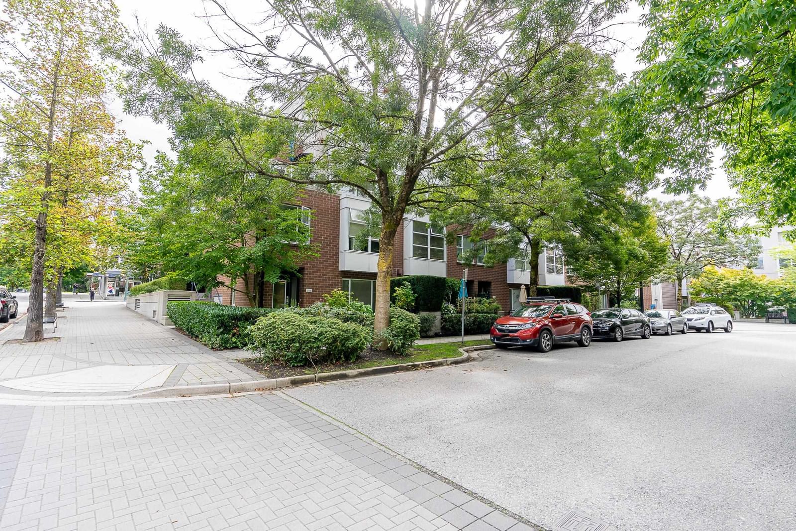 Listing Image 25