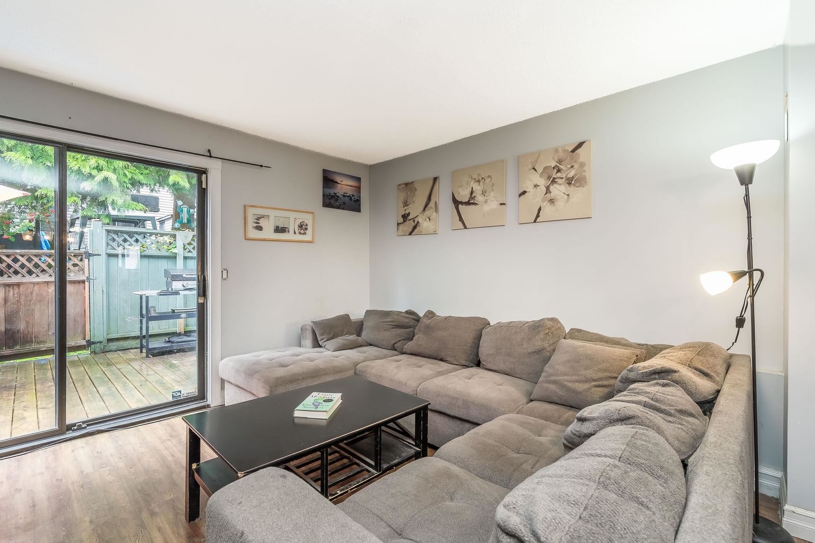 Listing Image 18