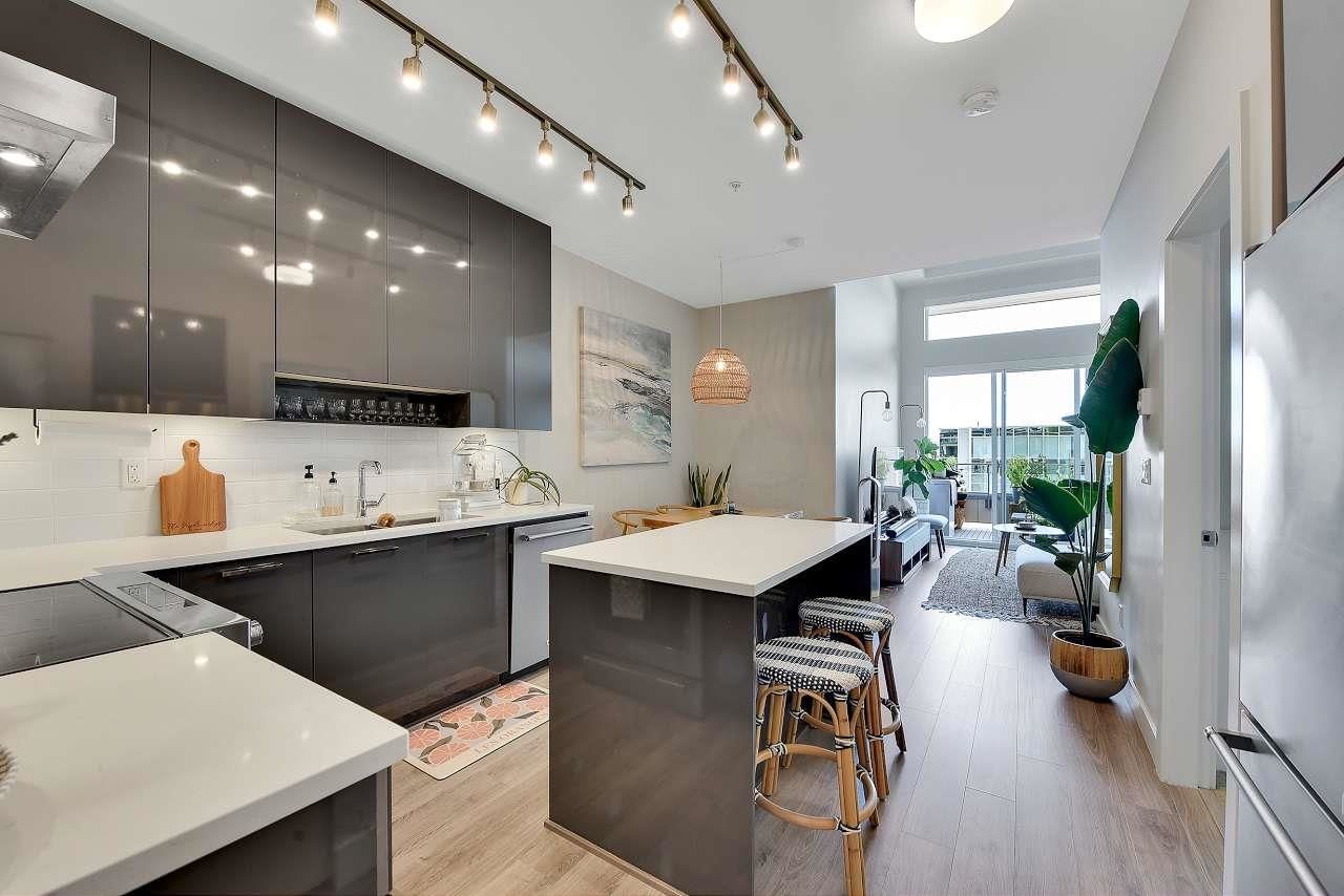 Listing Image 15