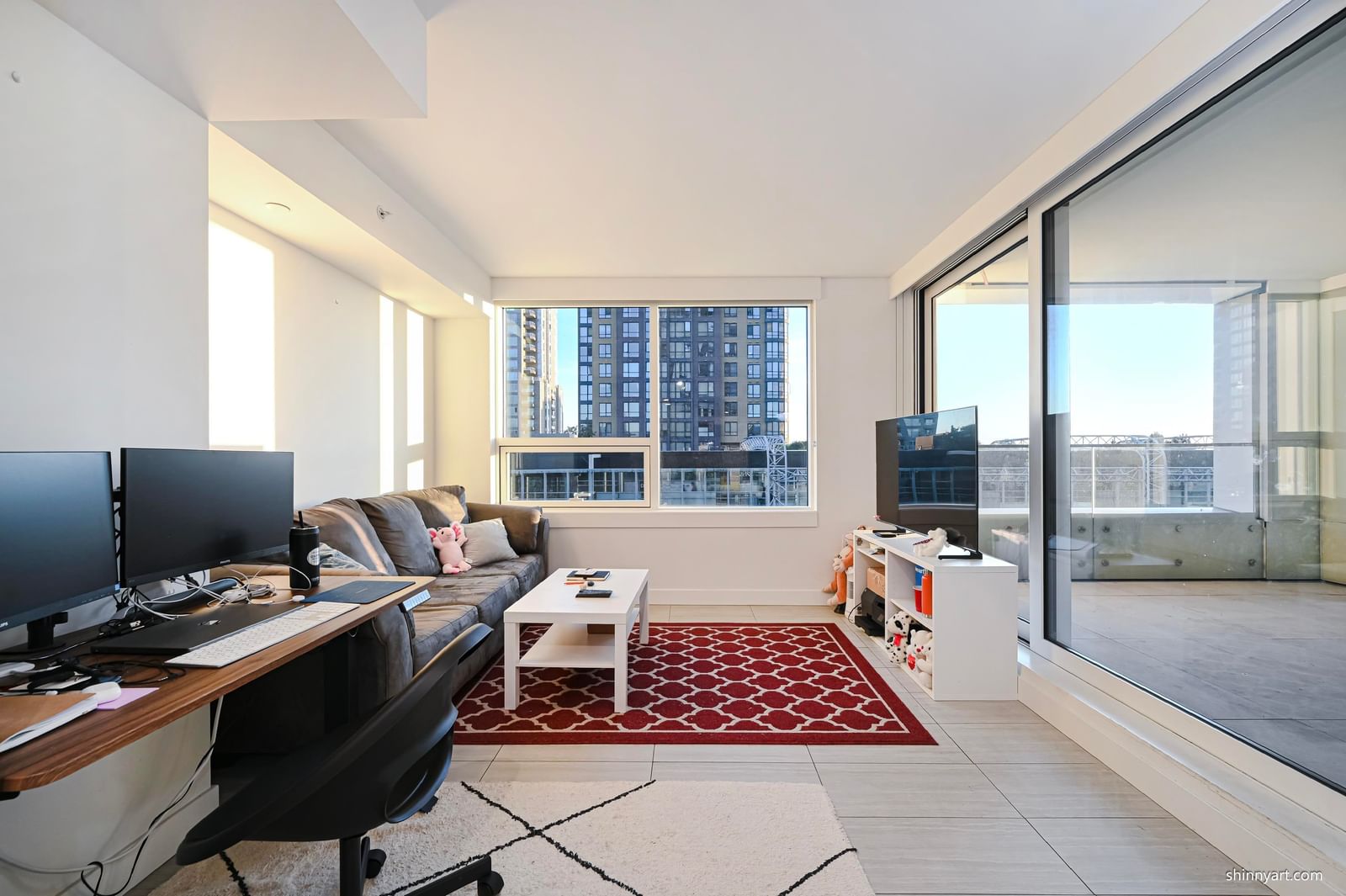 Listing Image 10