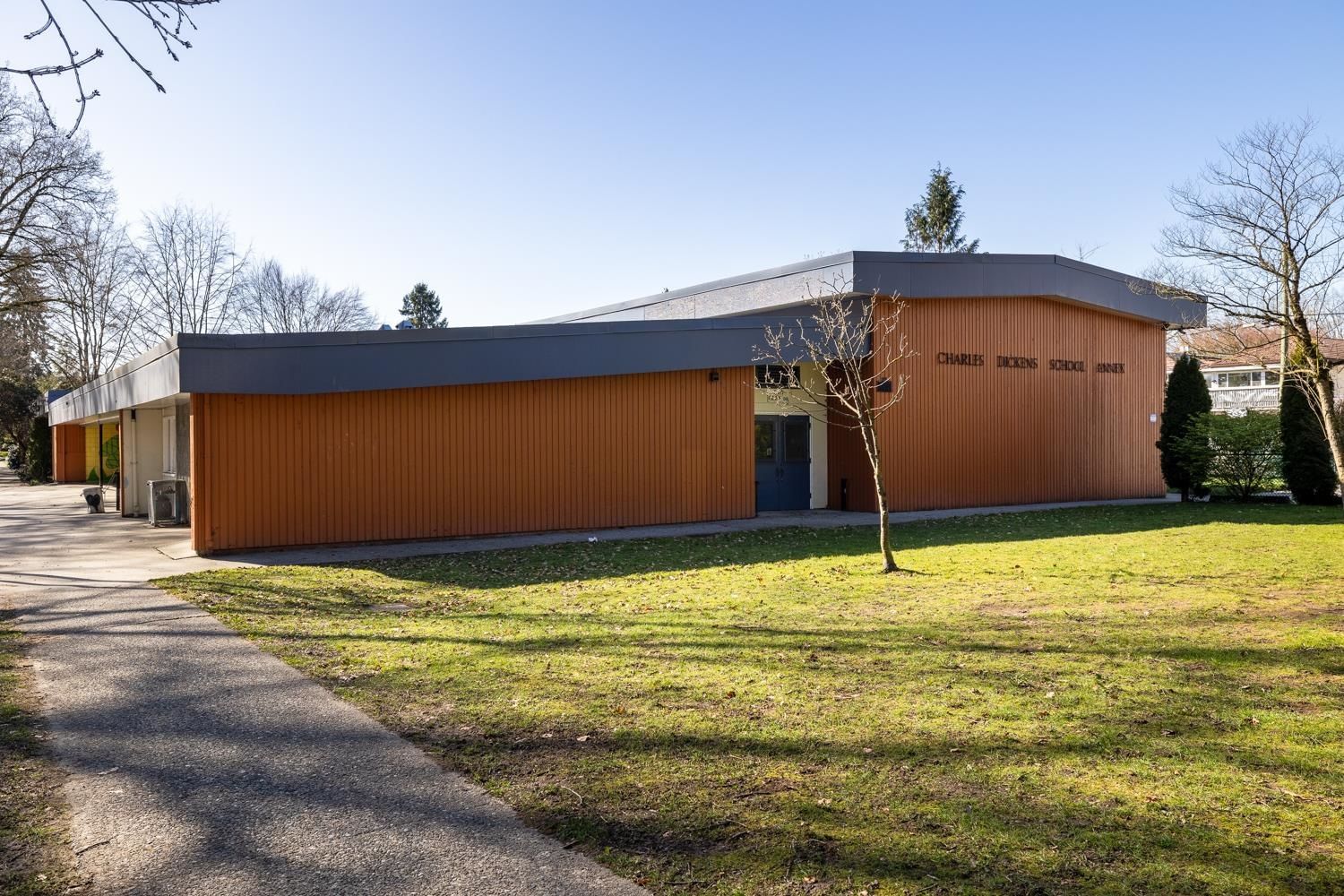 Listing Image 37