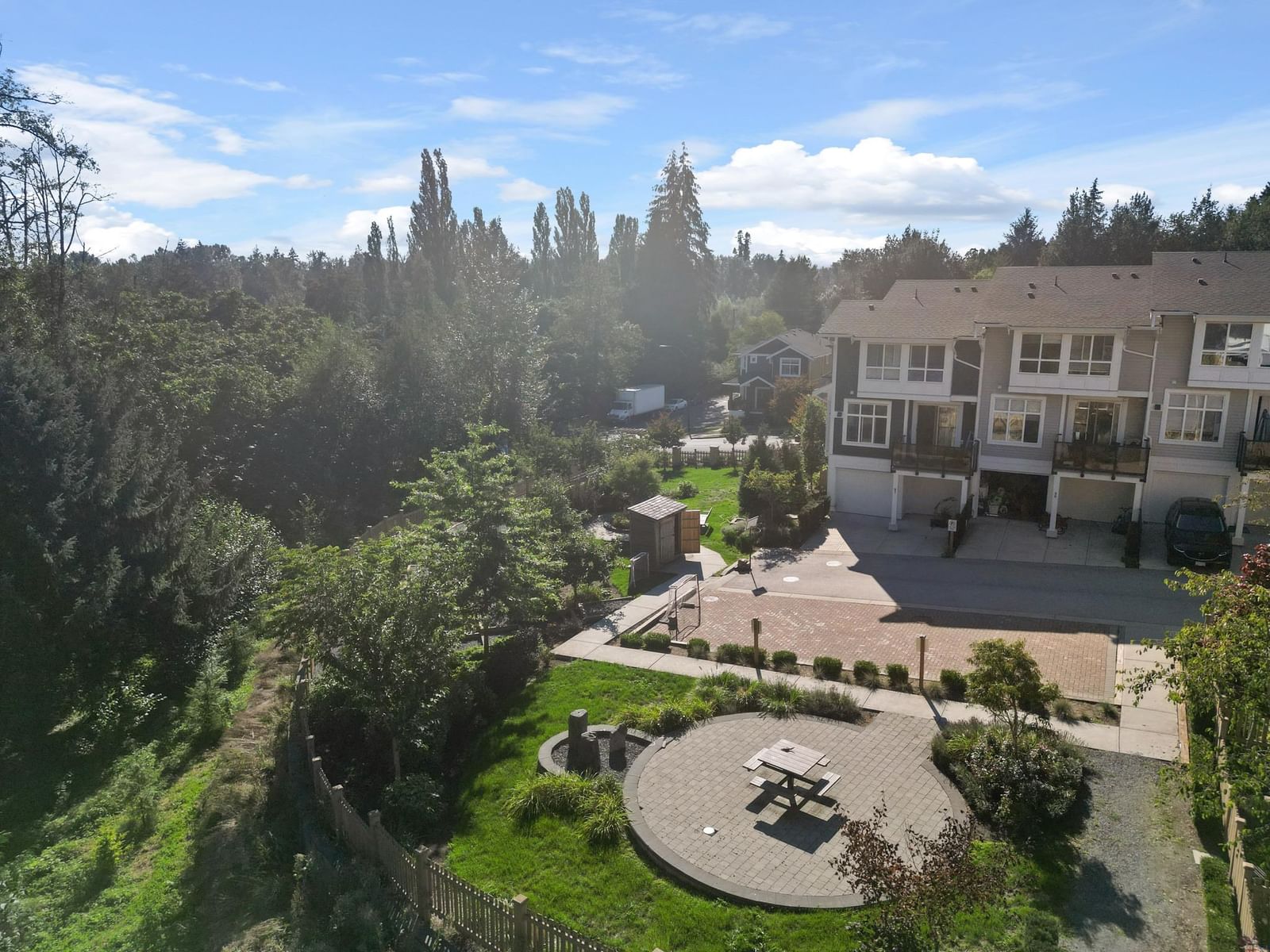Listing Image 38