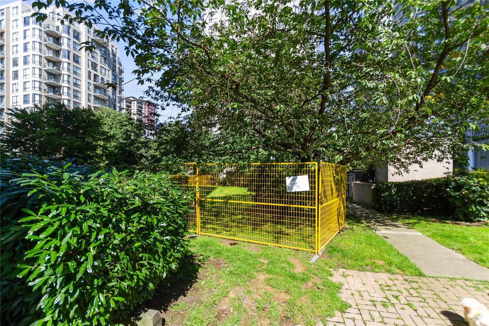 Listing Image 18