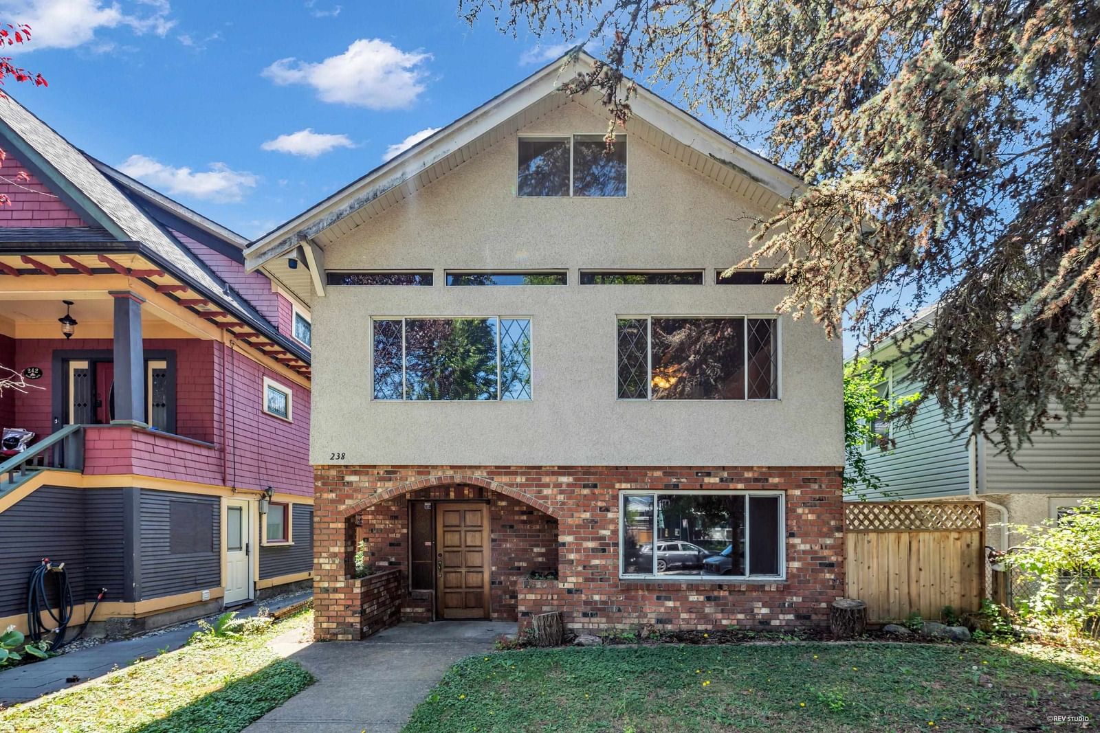 Listing Image 1