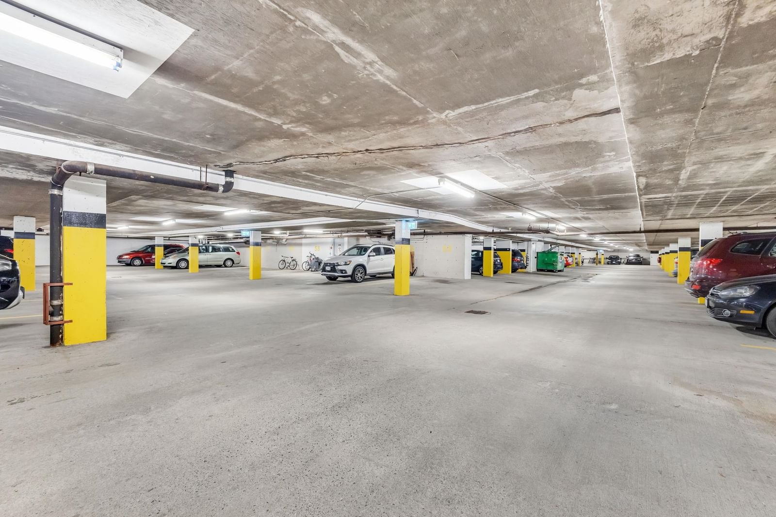 Listing Image 21
