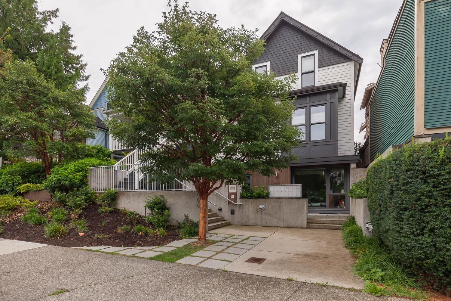 Listing Image 21