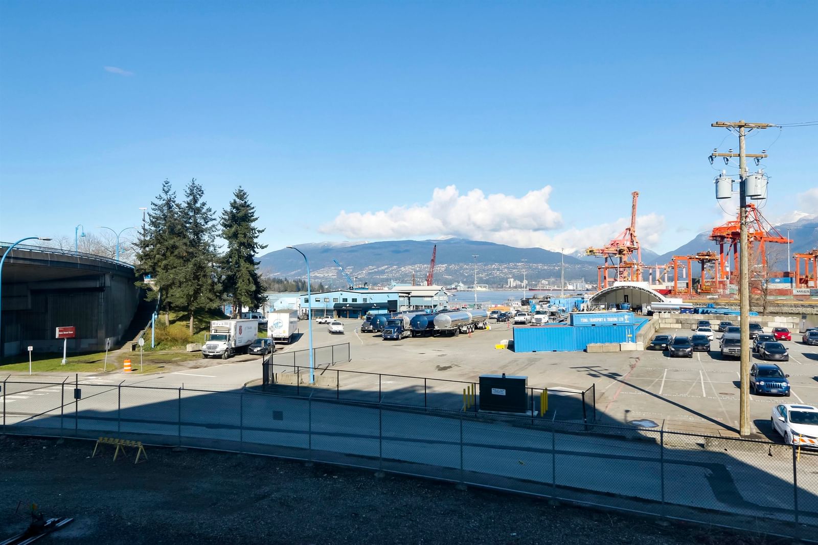 Listing Image 15