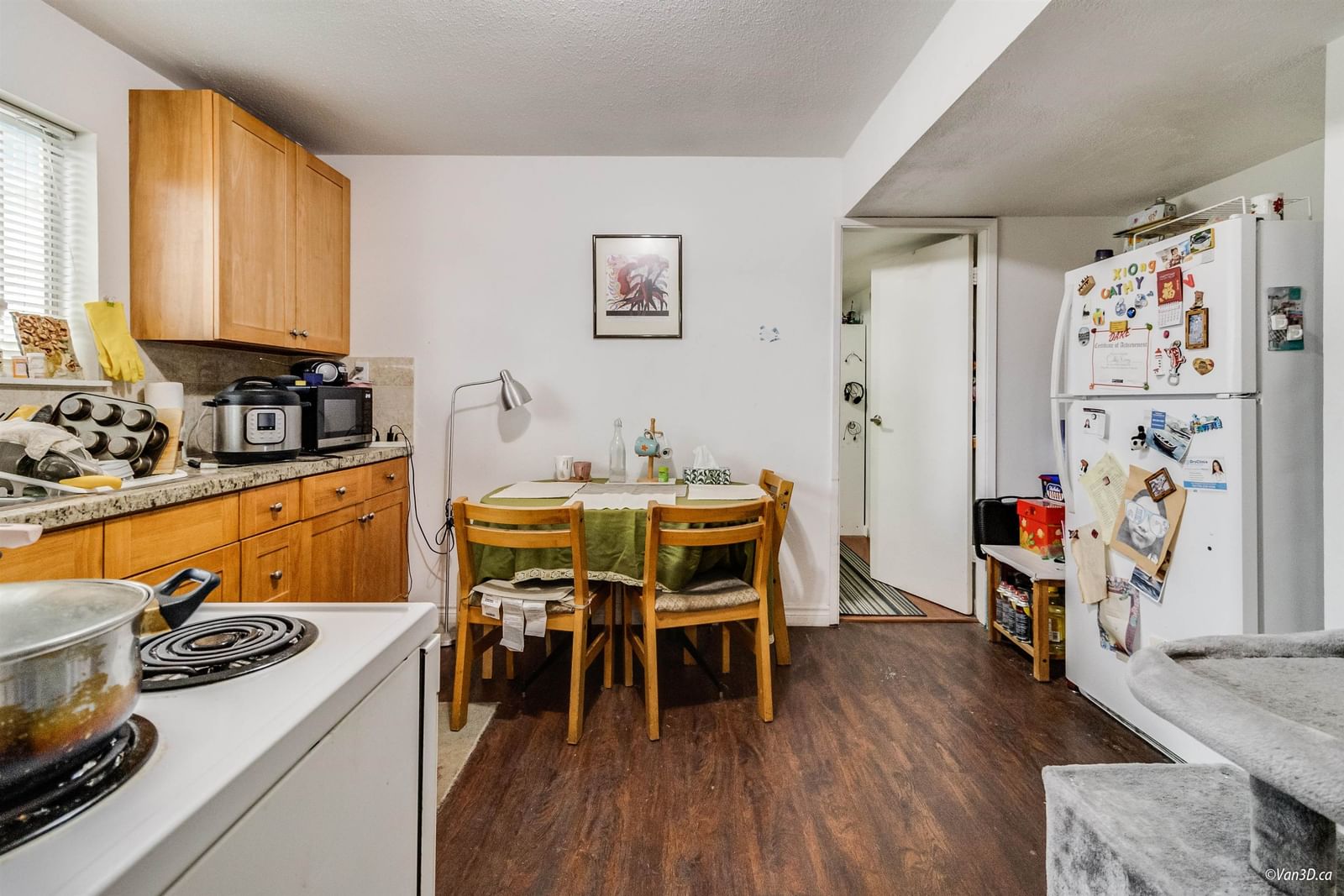 Listing Image 17