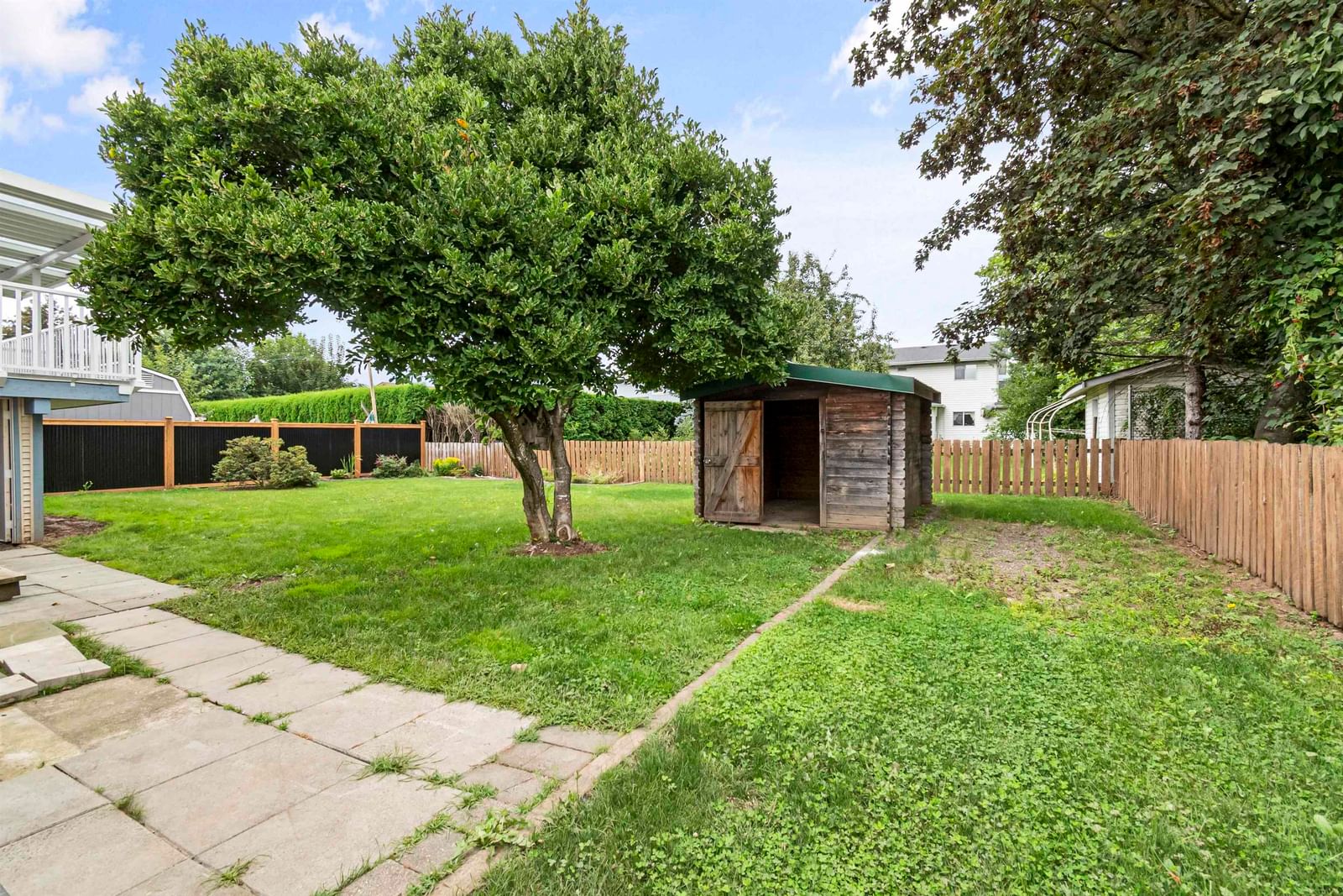 Listing Image 32