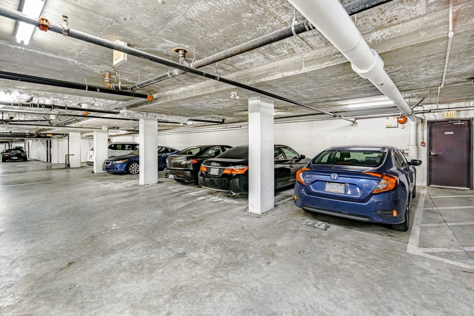 Listing Image 22