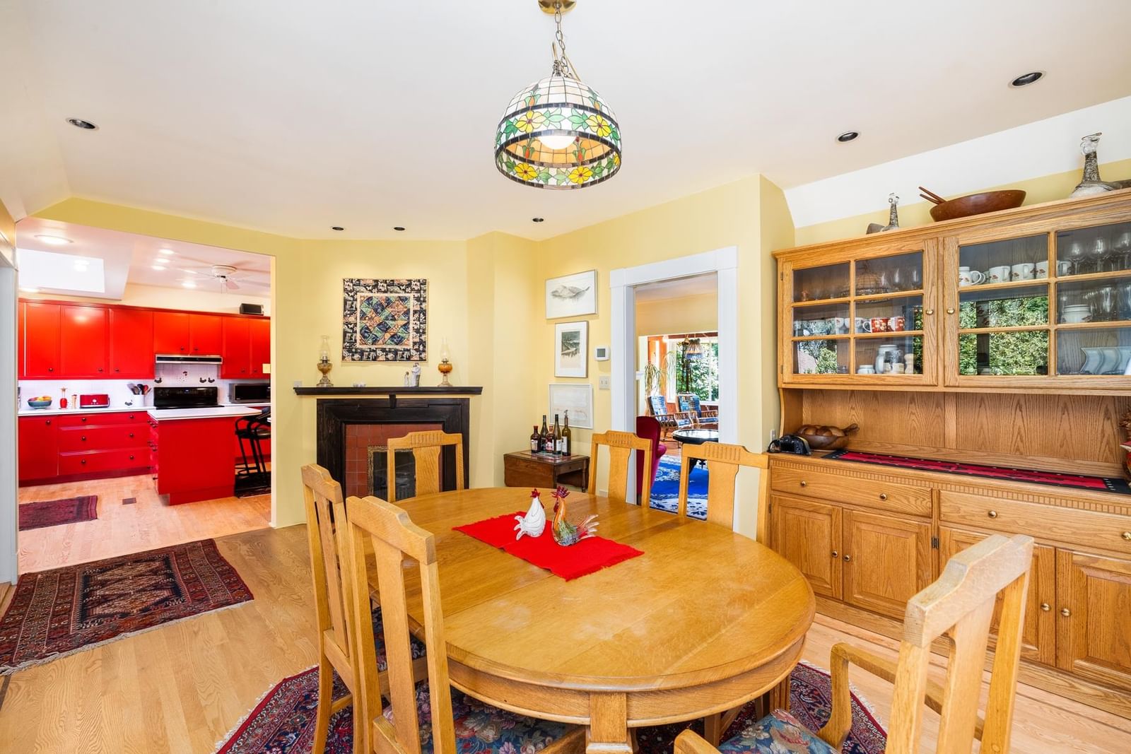 Listing Image 12