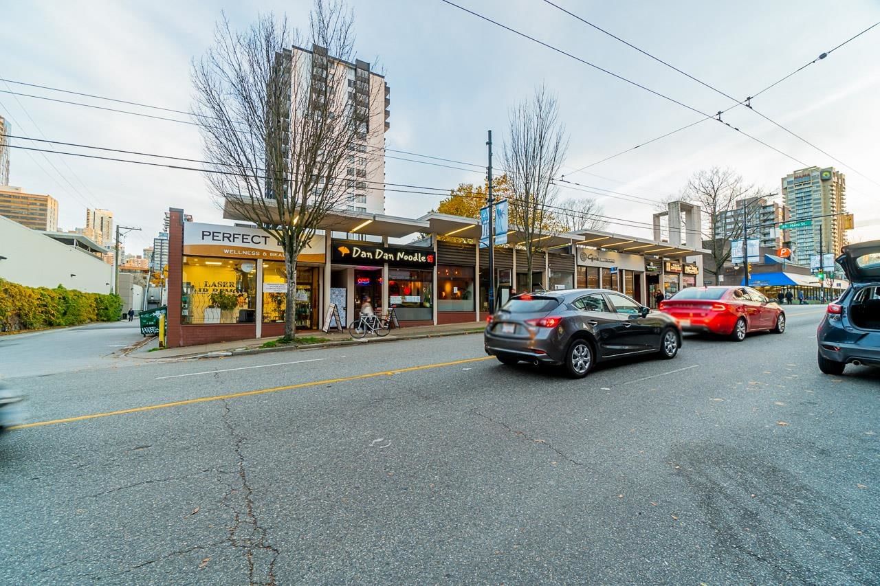 Listing Image 32