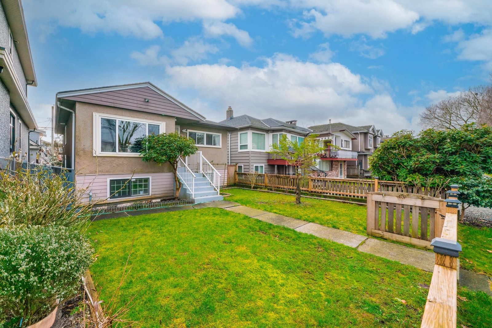 Listing Image 20