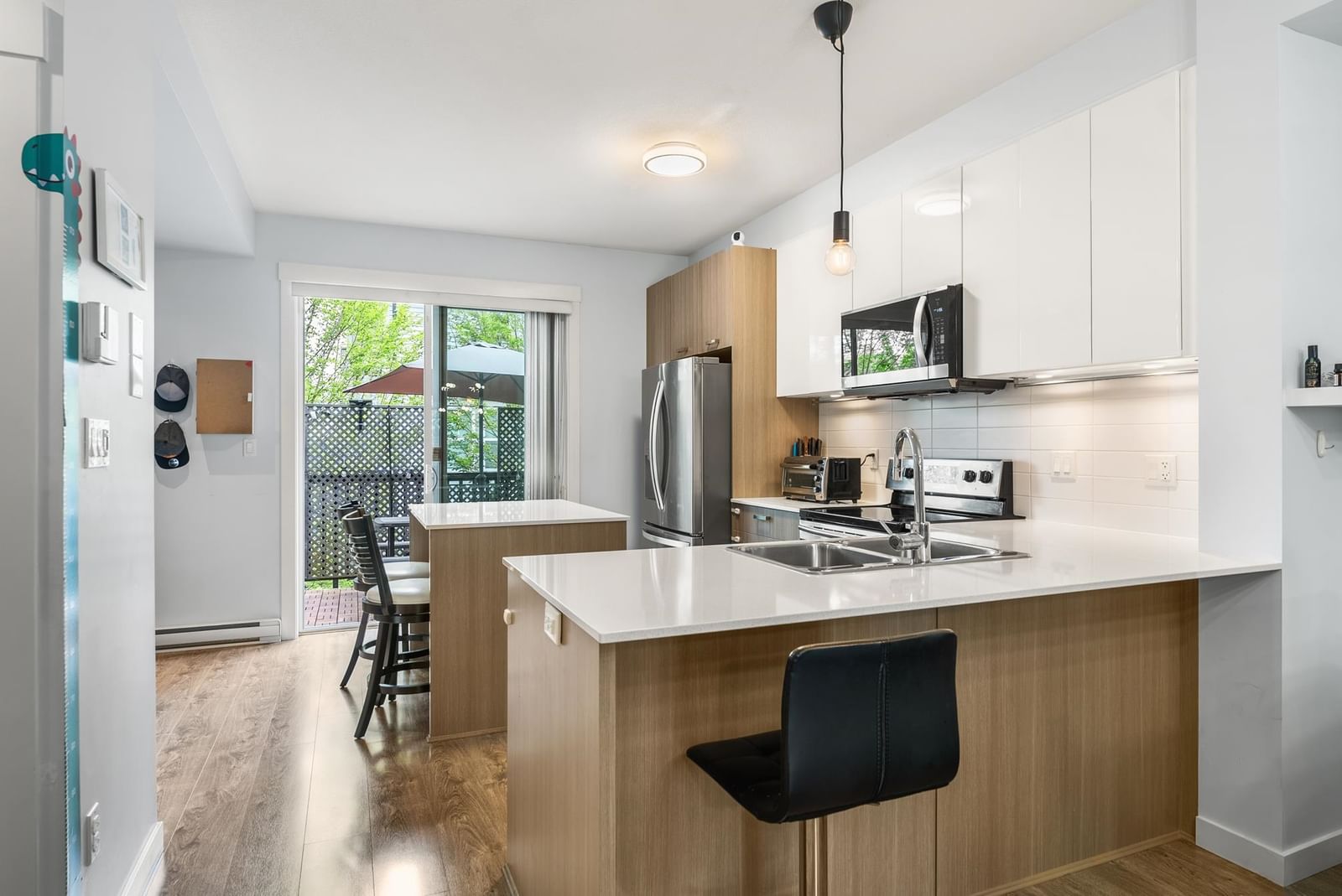Listing Image 15
