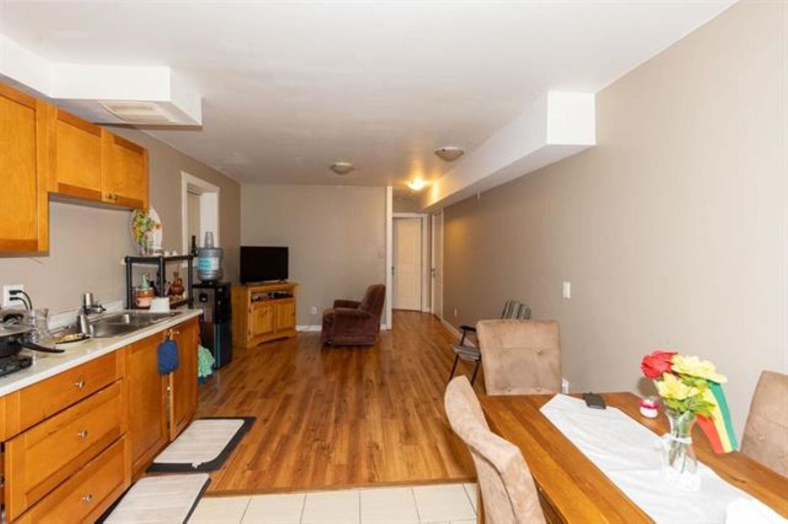 Listing Image 21