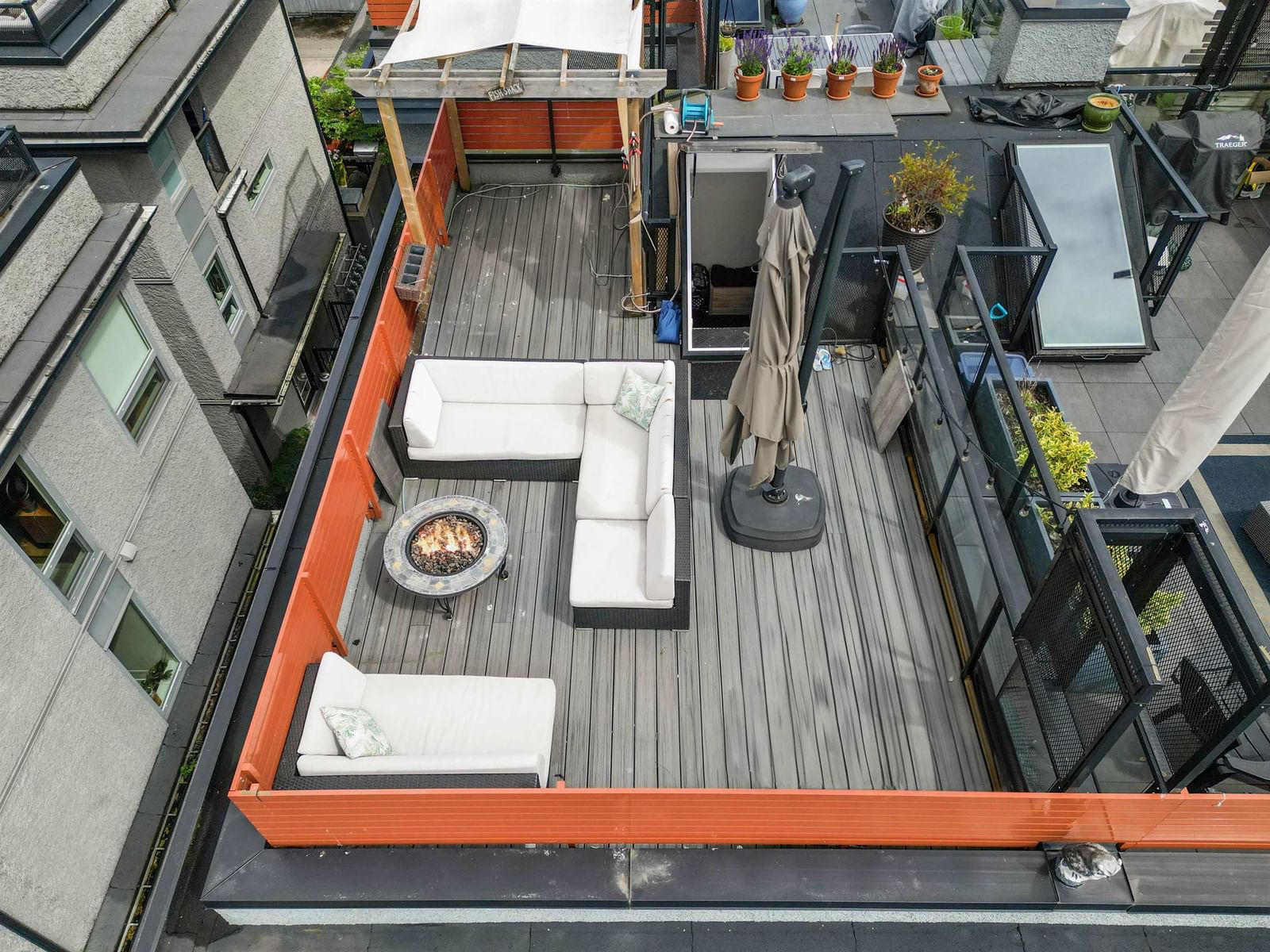 Listing Image 28