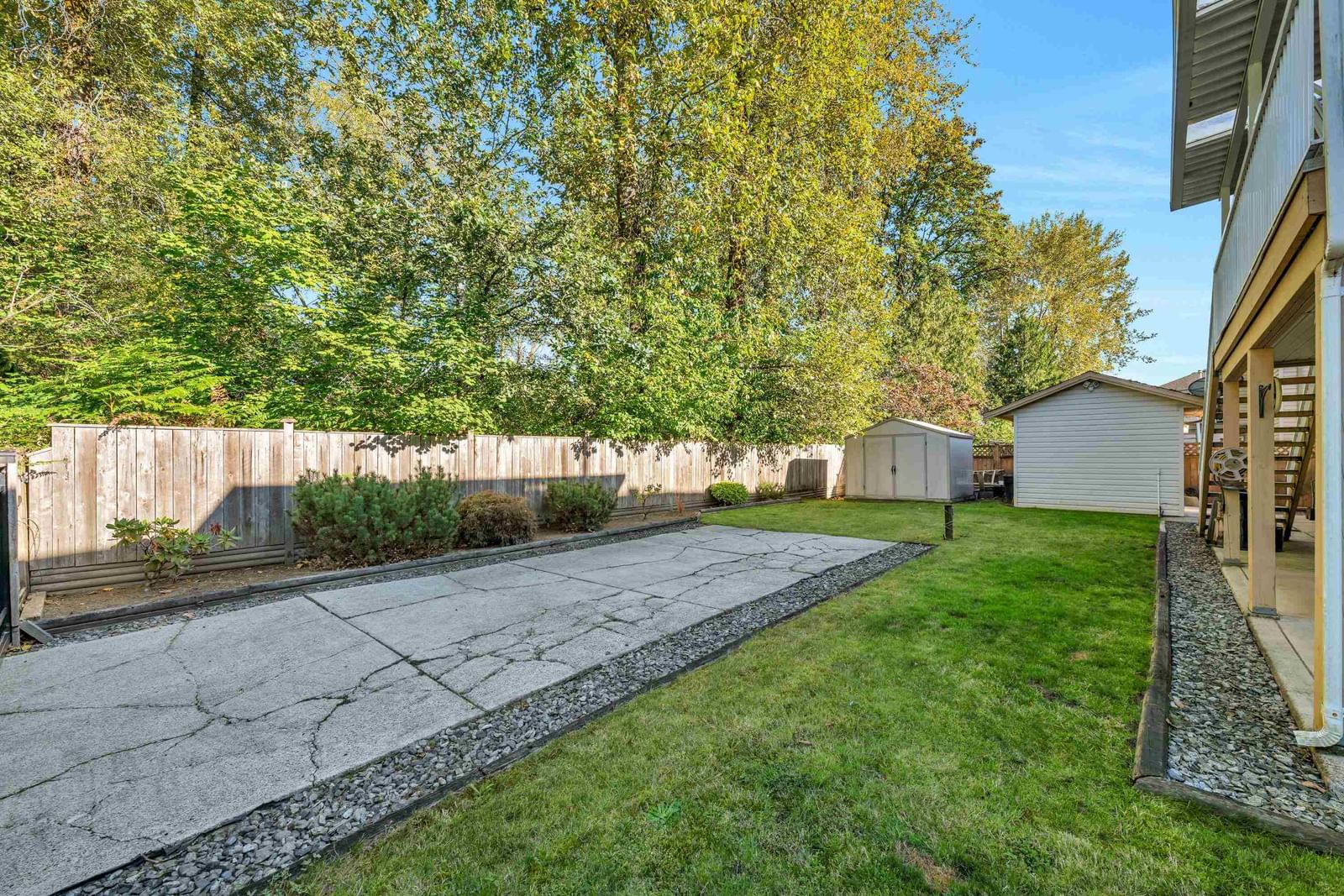 Listing Image 37