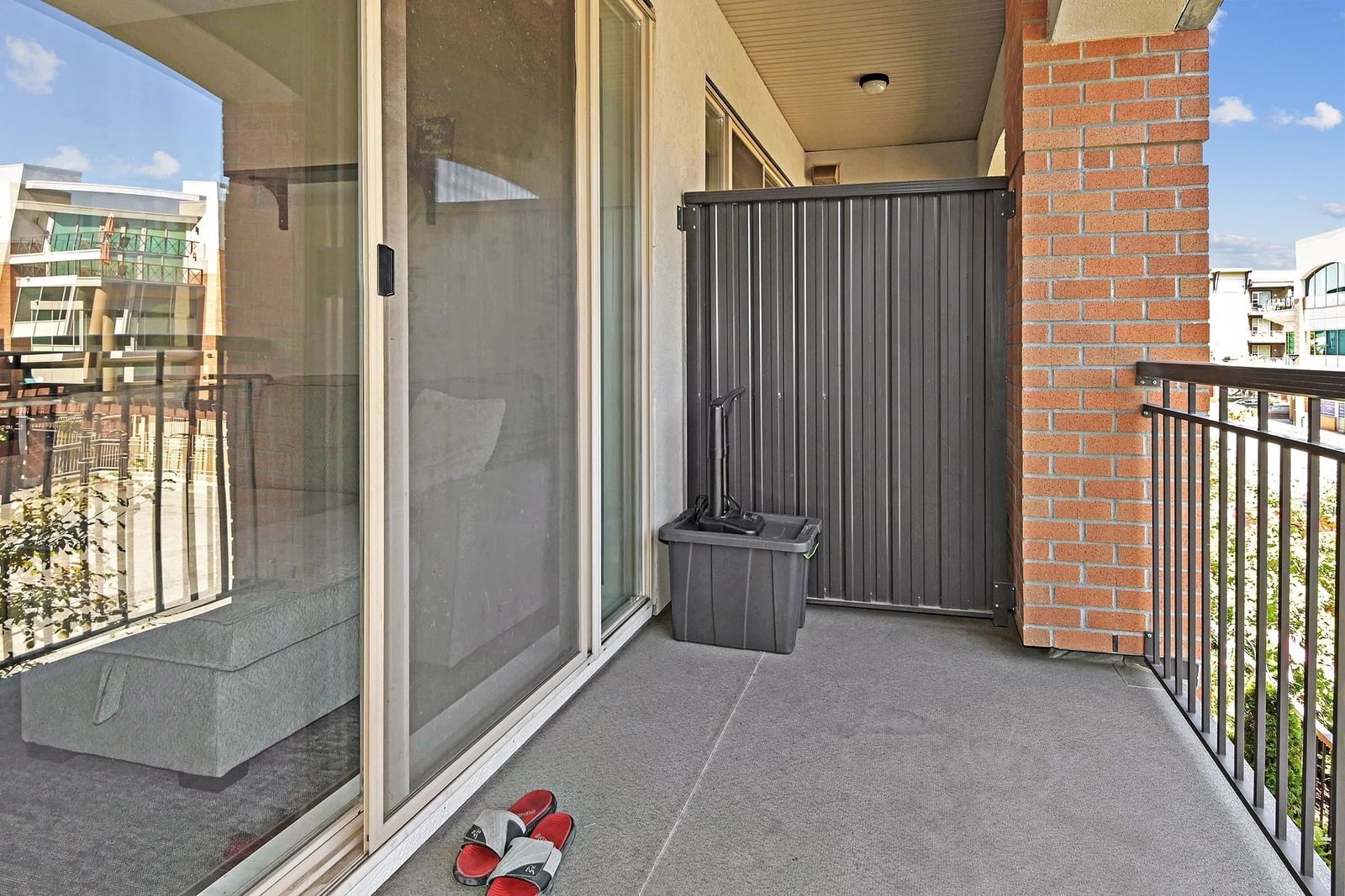 Listing Image 15