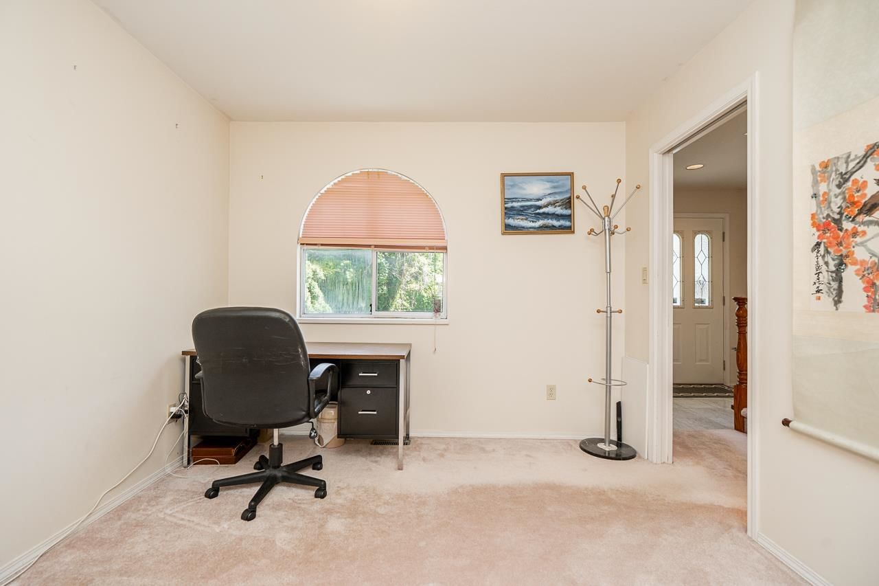 Listing Image 28