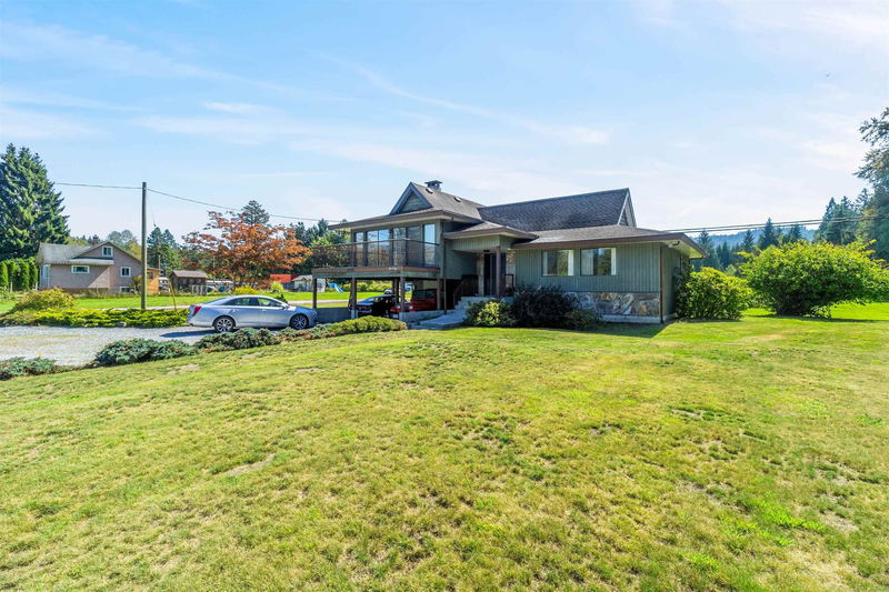 25714 Dewdney Trunk Road, Maple Ridge, British Columbia (MLS R2920977)