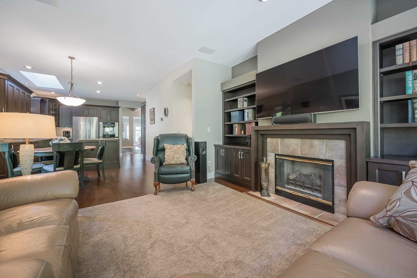 Listing Image 14