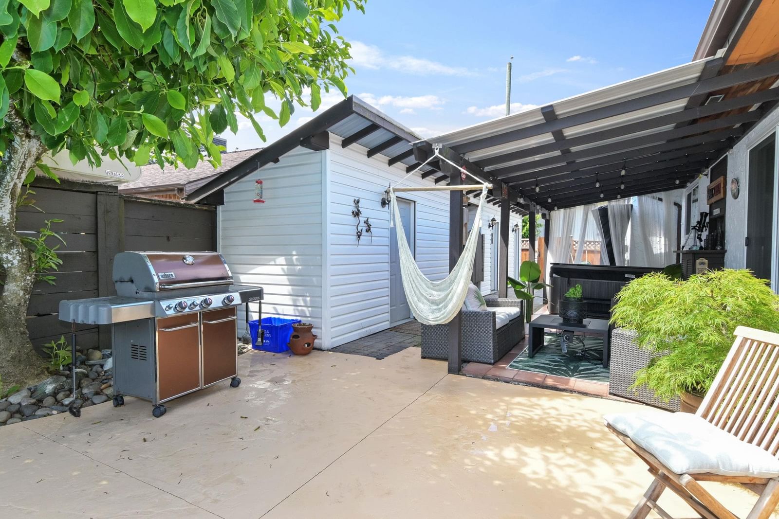 Listing Image 14
