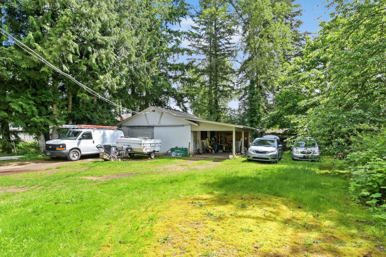 Listing Image 6