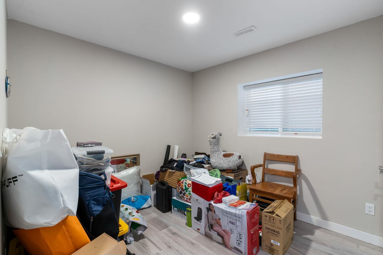 Listing Image 29