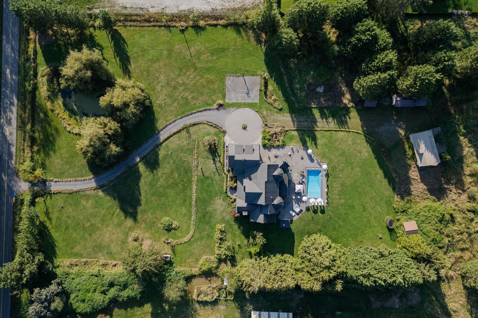 Listing Image 35