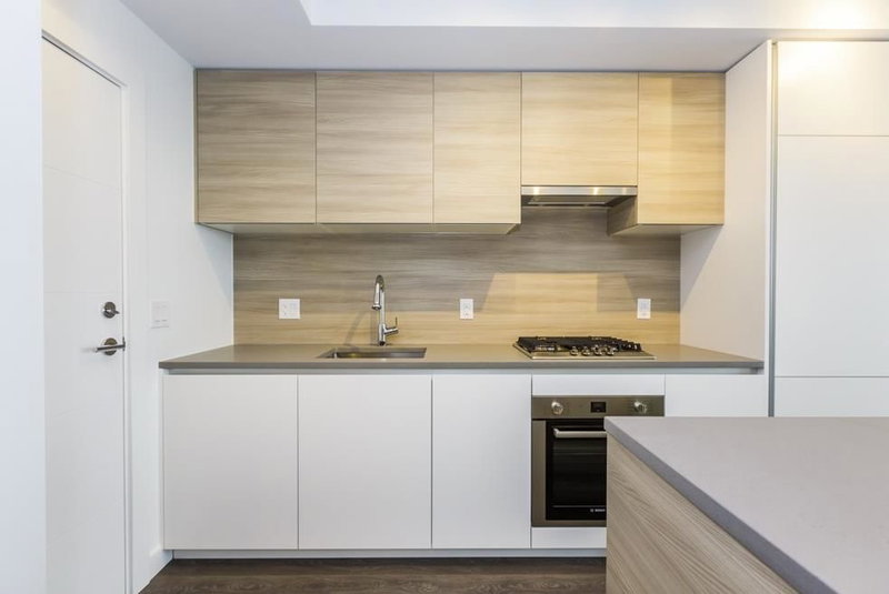 810 - 652 Whiting Way, Coquitlam, V3J 0K3 | Image 2