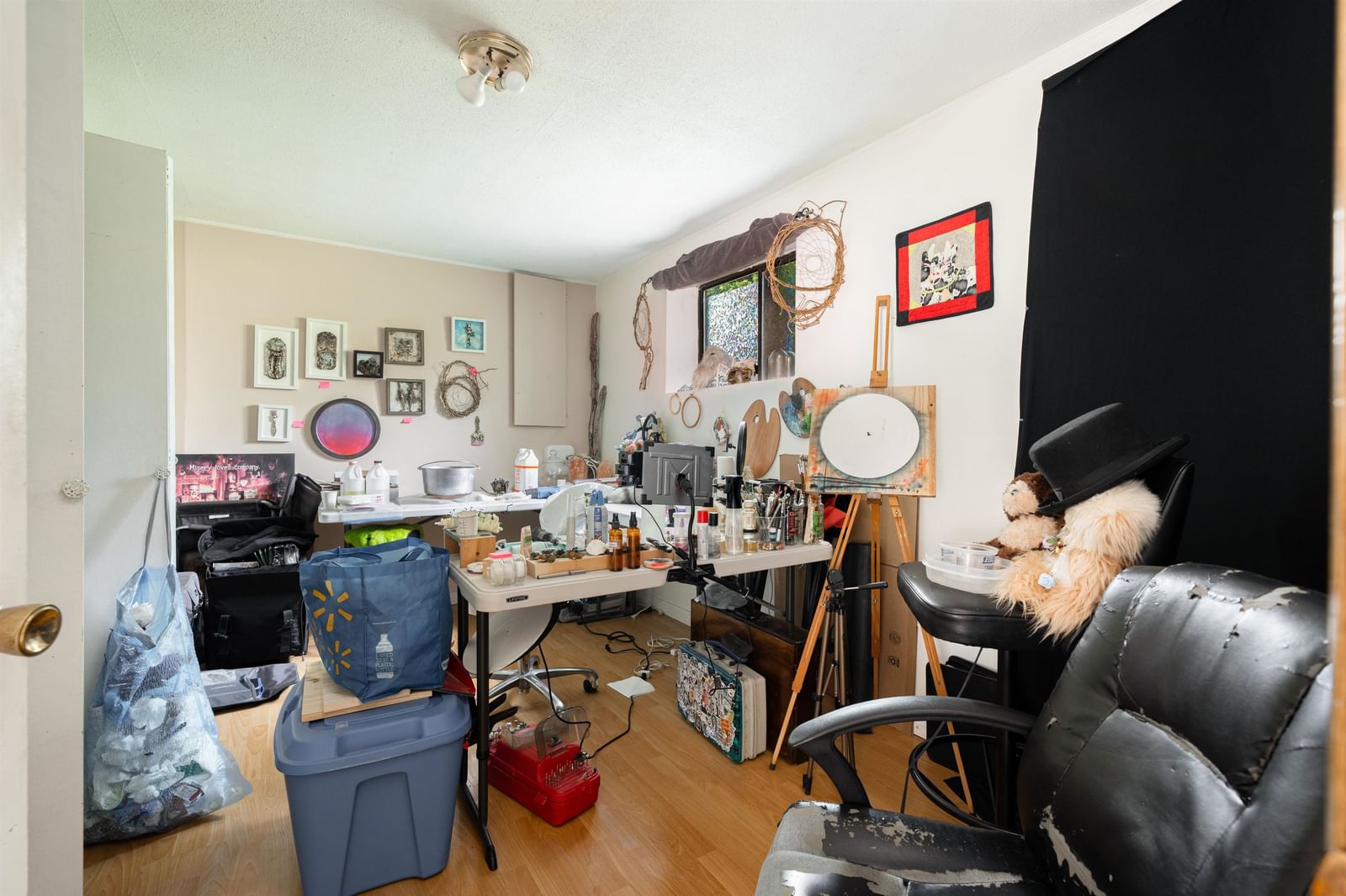 Listing Image 32