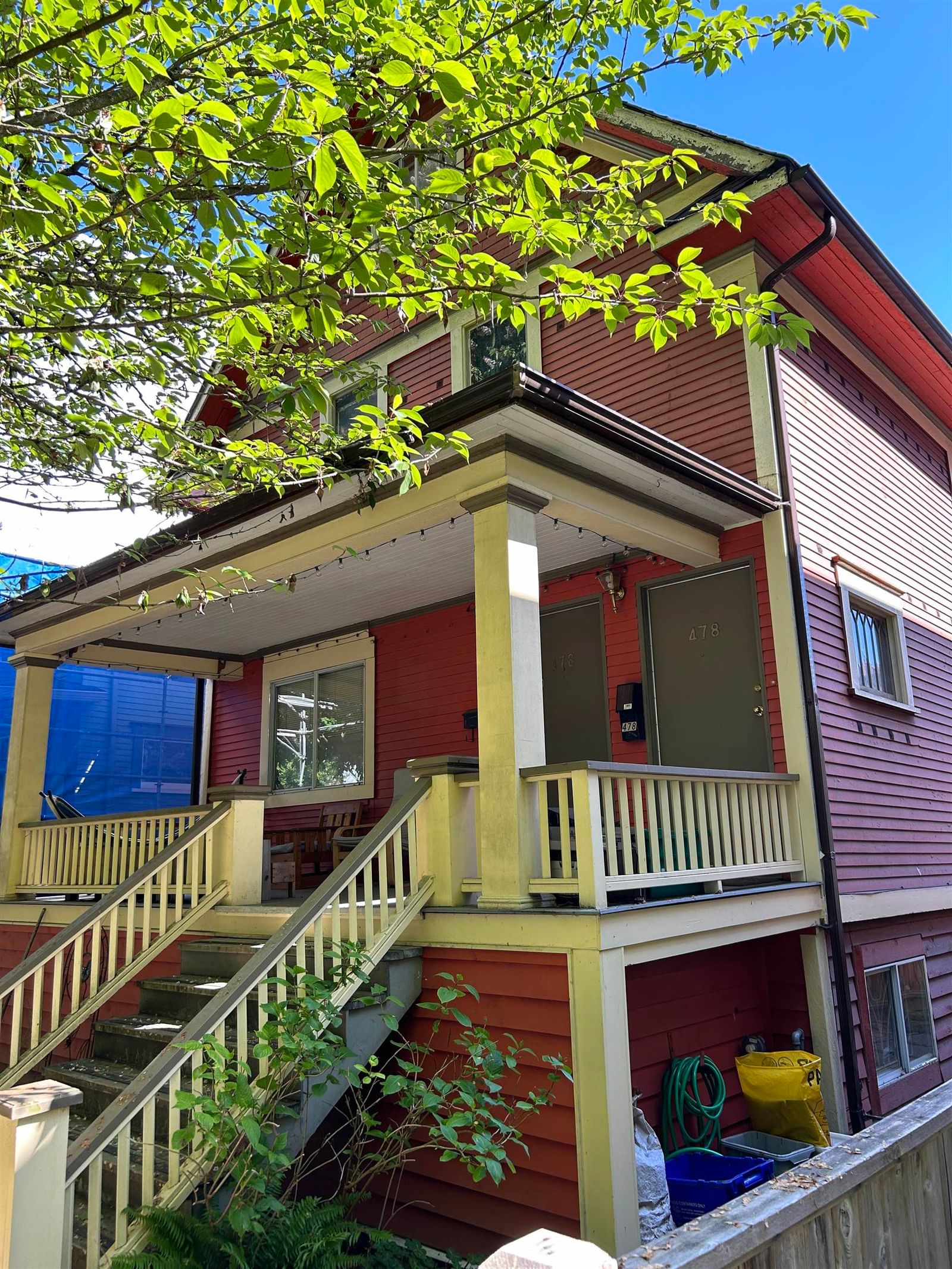 Listing Image 4